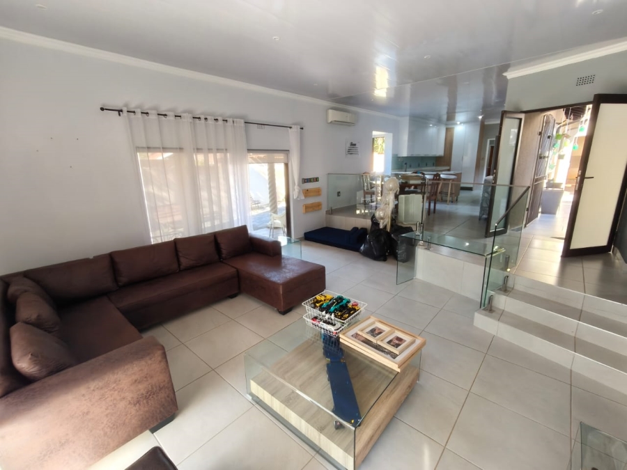 3 Bedroom Property for Sale in Safari Gardens North West